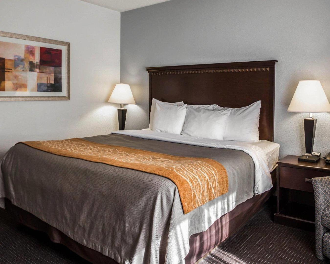 King Room - Non-Smoking